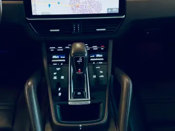 Porsche Cayenne Coupe Sport