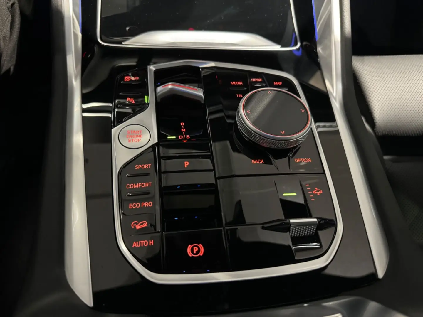 X6 30 d xDrive M Sport Pro 22   Inno Travel Full