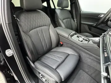 X6 xDr30d M Sport Pro 22'' Sitzlüft. ACC 360 AHK