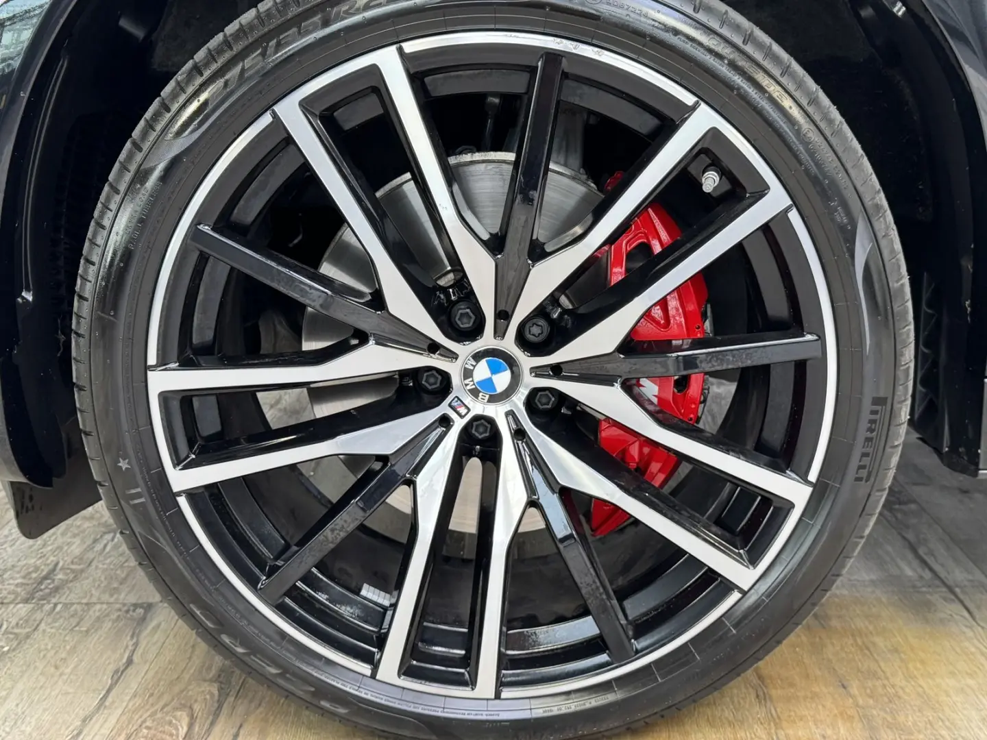 X6 xDr30d M Sport Pro 22'' Sitzlüft. ACC 360 AHK