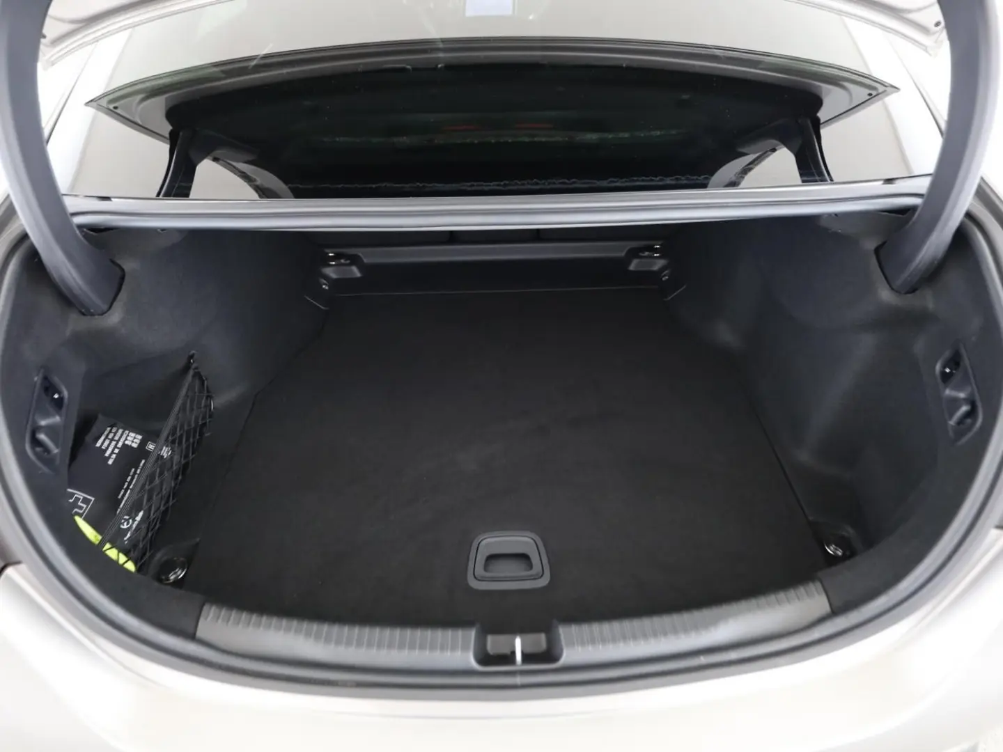 C 300 4M AMG ADV. NIGHT PANO AMBI LED FLA KAMERA