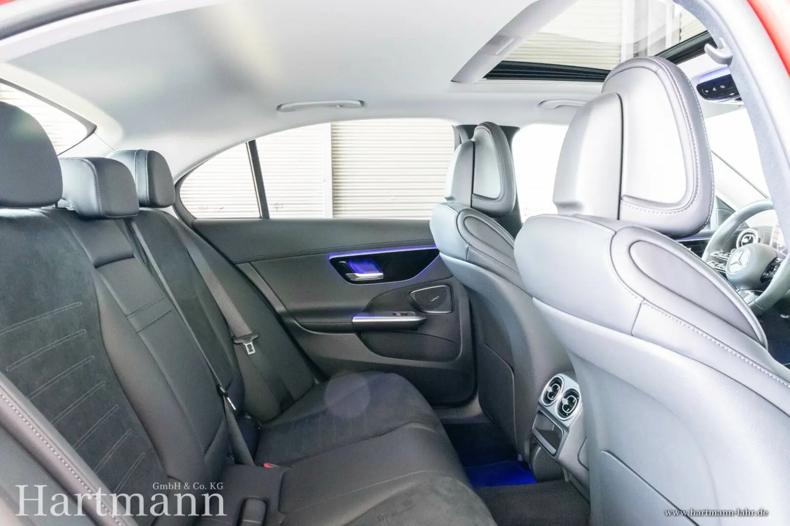 C 300 d 4MATIC AMG-Line Night SHD AHK Assistenz