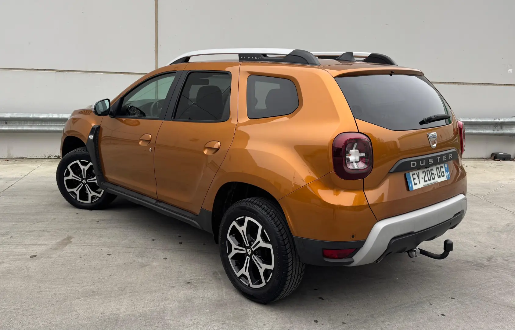 Dacia Duster 2018 Prestige 1.5 dci 110 CP - camera