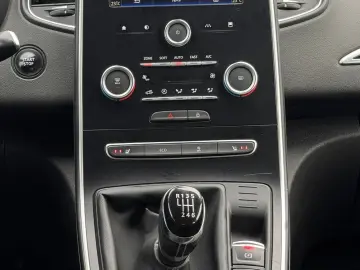 Renault Scenic ENERGY dCi 110 INTENS