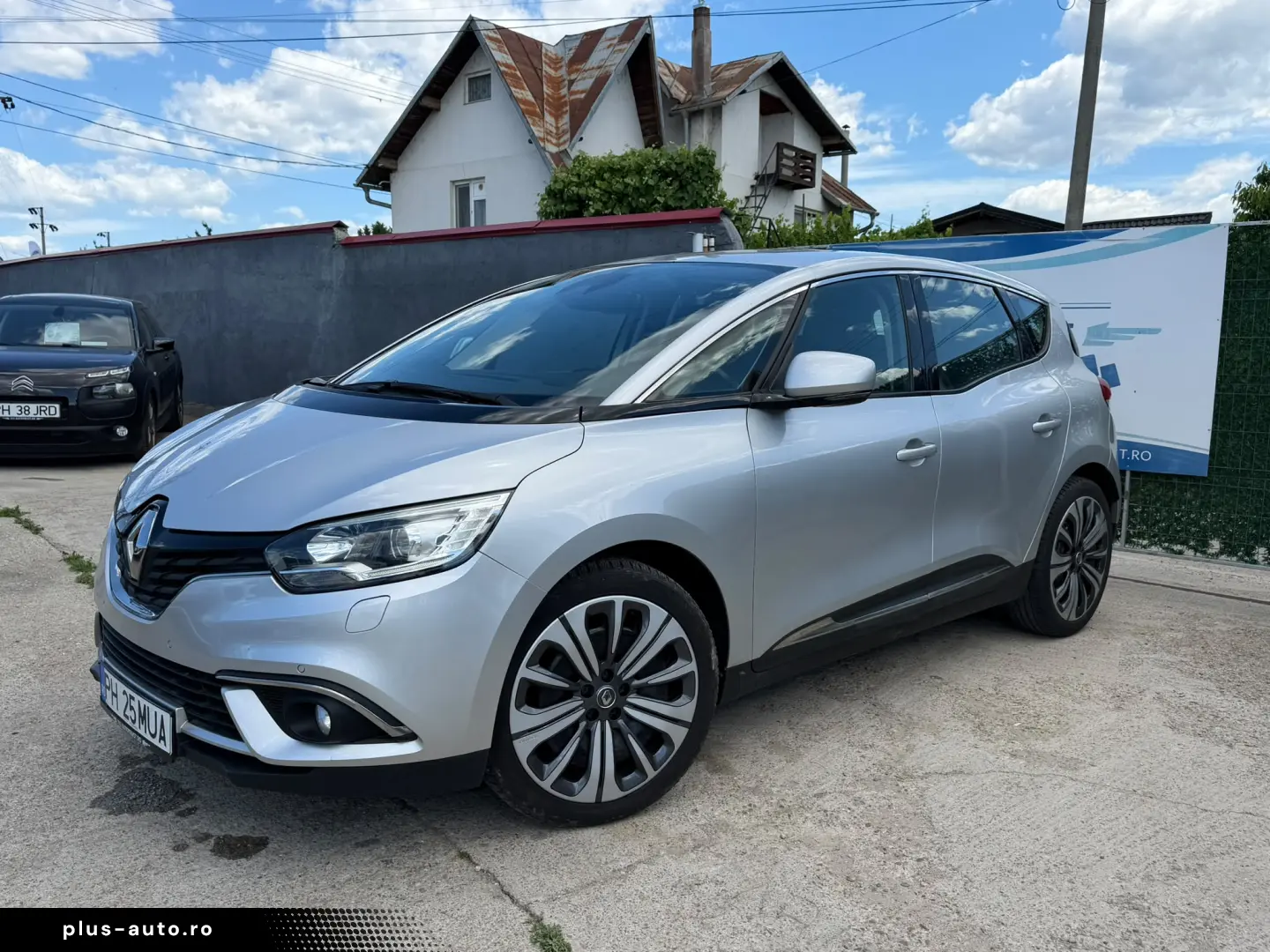 Renault Scenic 1.5 dCi 110 CP Navigatie Clima