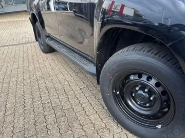 Toyota Hilux Double Cab 4x4