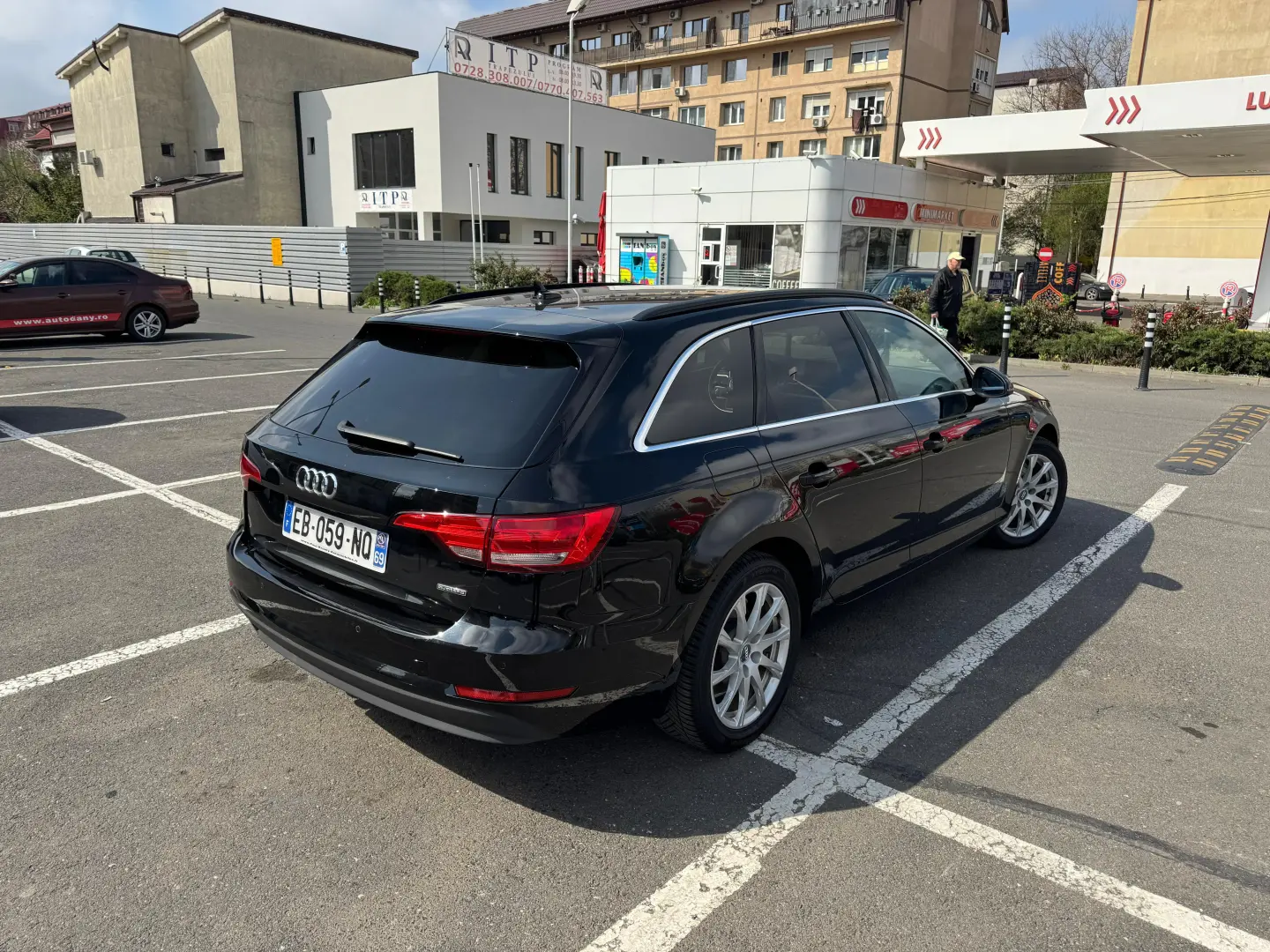 Audi A4 Quattro 2.0 TDI 190 CP - LED - Carplay - Incalzire