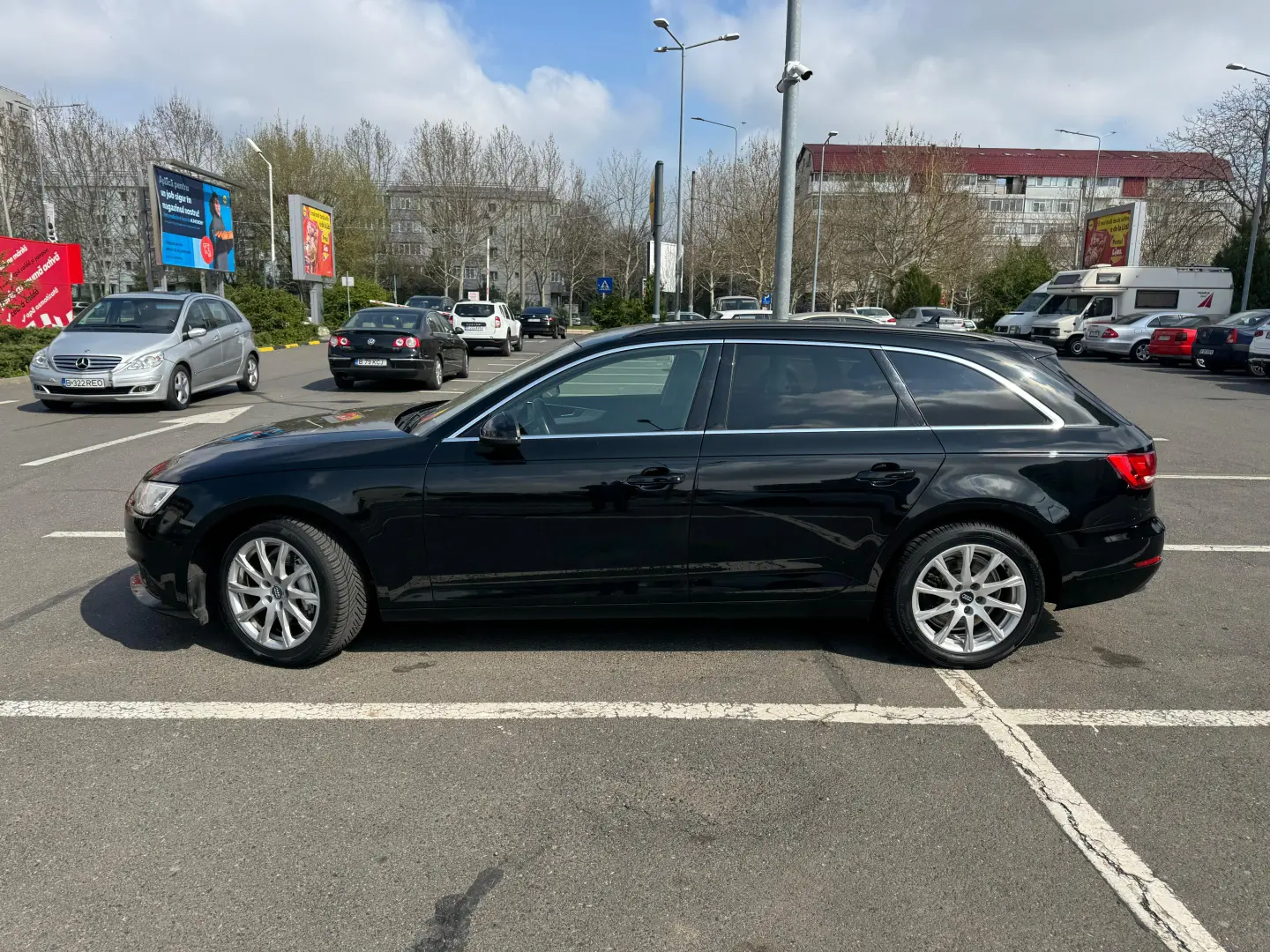 Audi A4 Quattro 2.0 TDI 190 CP - LED - Carplay - Incalzire