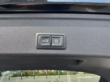 Audi A4 Quattro 2.0 TDI 190 CP - LED - Carplay - Incalzire