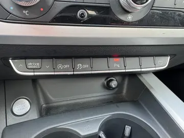 Audi A4 Quattro 2.0 TDI 190 CP - LED - Carplay - Incalzire