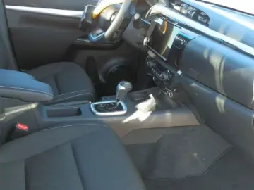 Toyota Hilux Double Cab Comfort 4x4