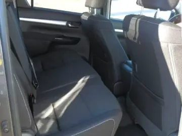 Toyota Hilux Double Cab Comfort 4x4
