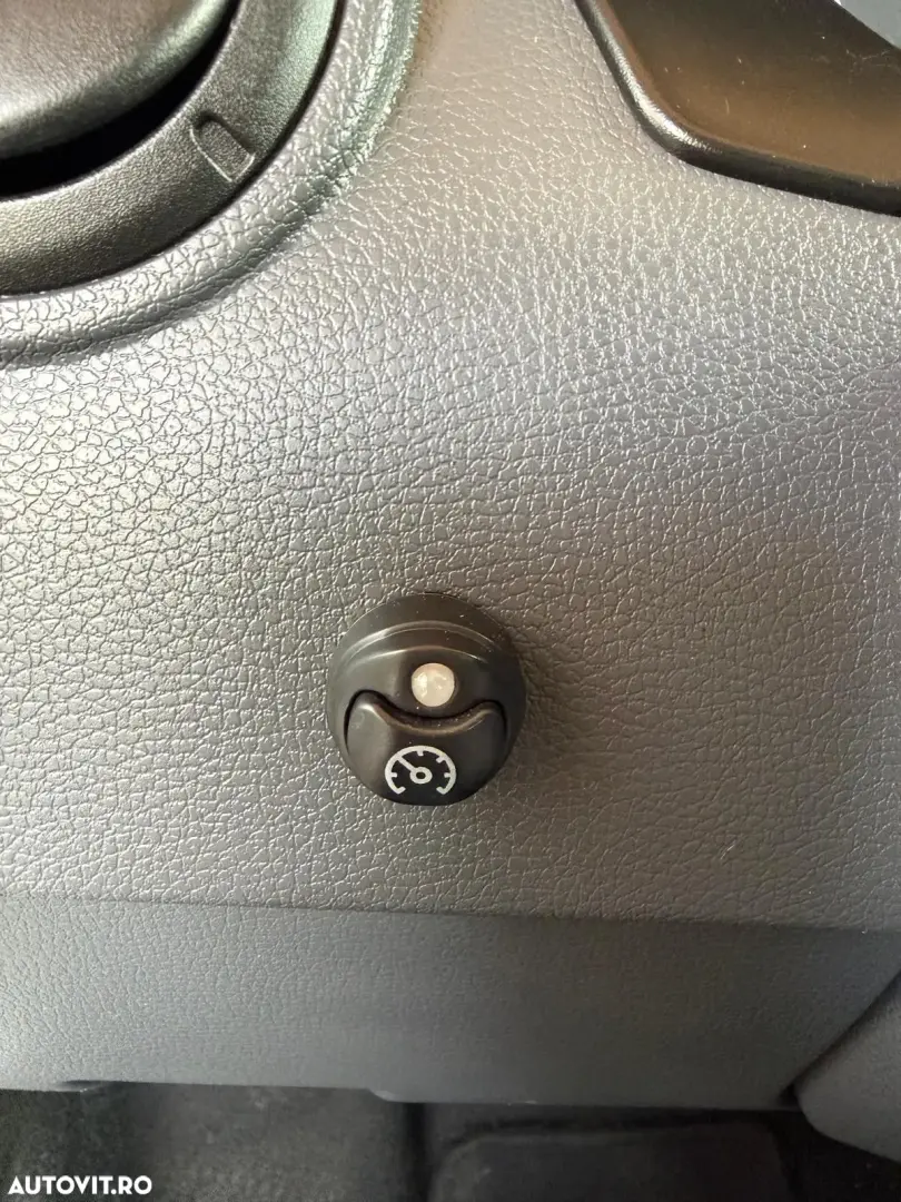 Dacia Logan MCV 1.6 Laureate