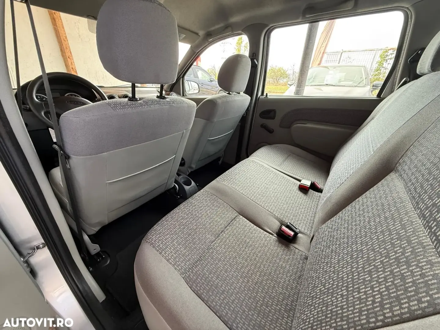 Dacia Logan MCV 1.6 Laureate