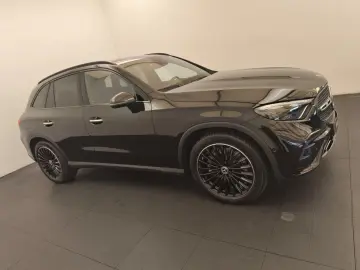 GLC 300 4M AMG Premium Airmatic Burmester Distro