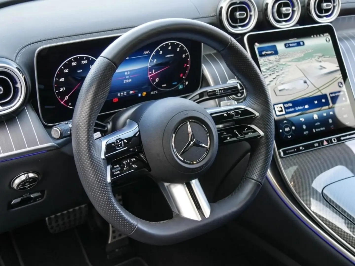 GLC 300 4MATIC Coupé AMG-Sport Burm Pano Digital