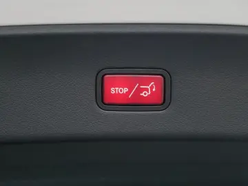 GLC 300 4MATIC Coupé AMG-Sport Burm Pano Digital