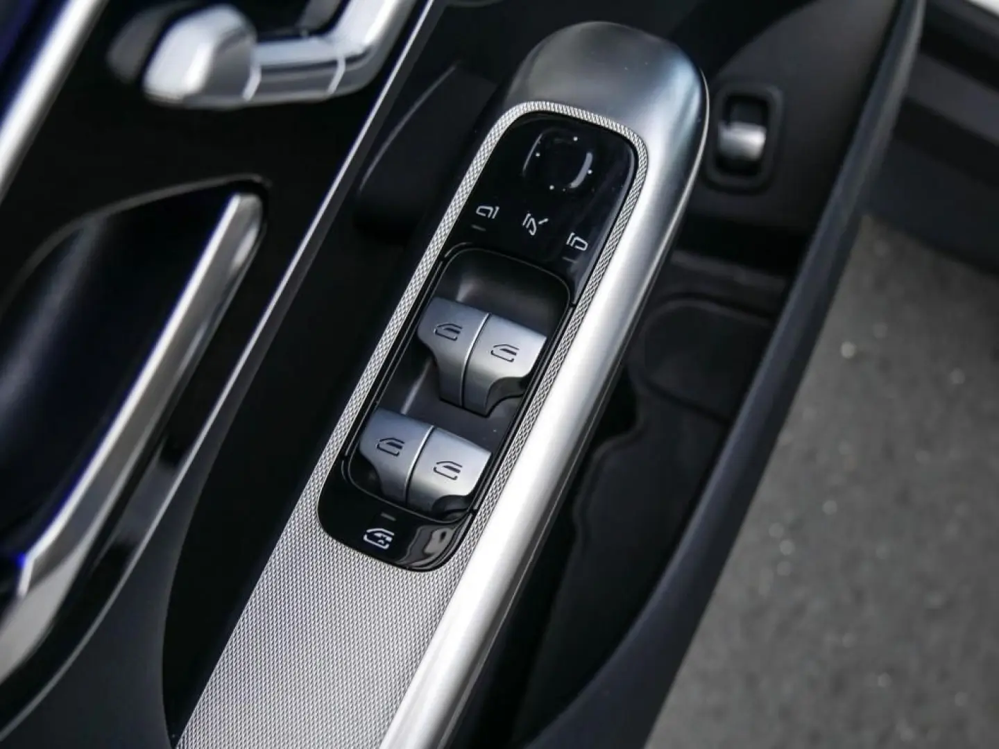 GLC 300 4MATIC Coupé AMG-Sport Burm Pano Digital