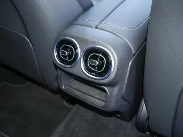 GLC 300 4MATIC Coupé AMG-Sport Burm Pano Digital