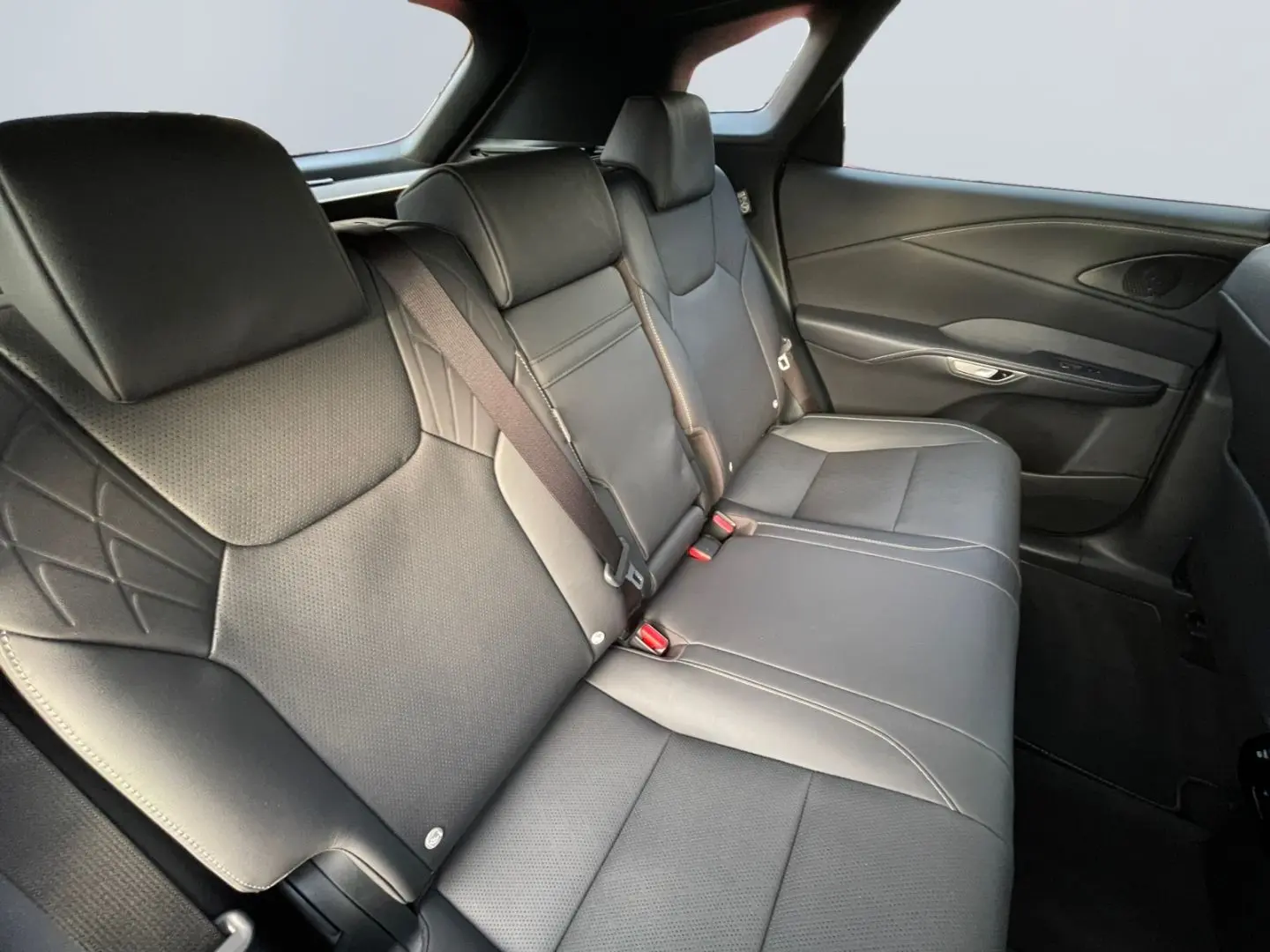 RX 350 h Executive Line Ventilation 360