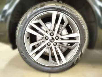 Q5 50 TFSI e quattro S tronic S line