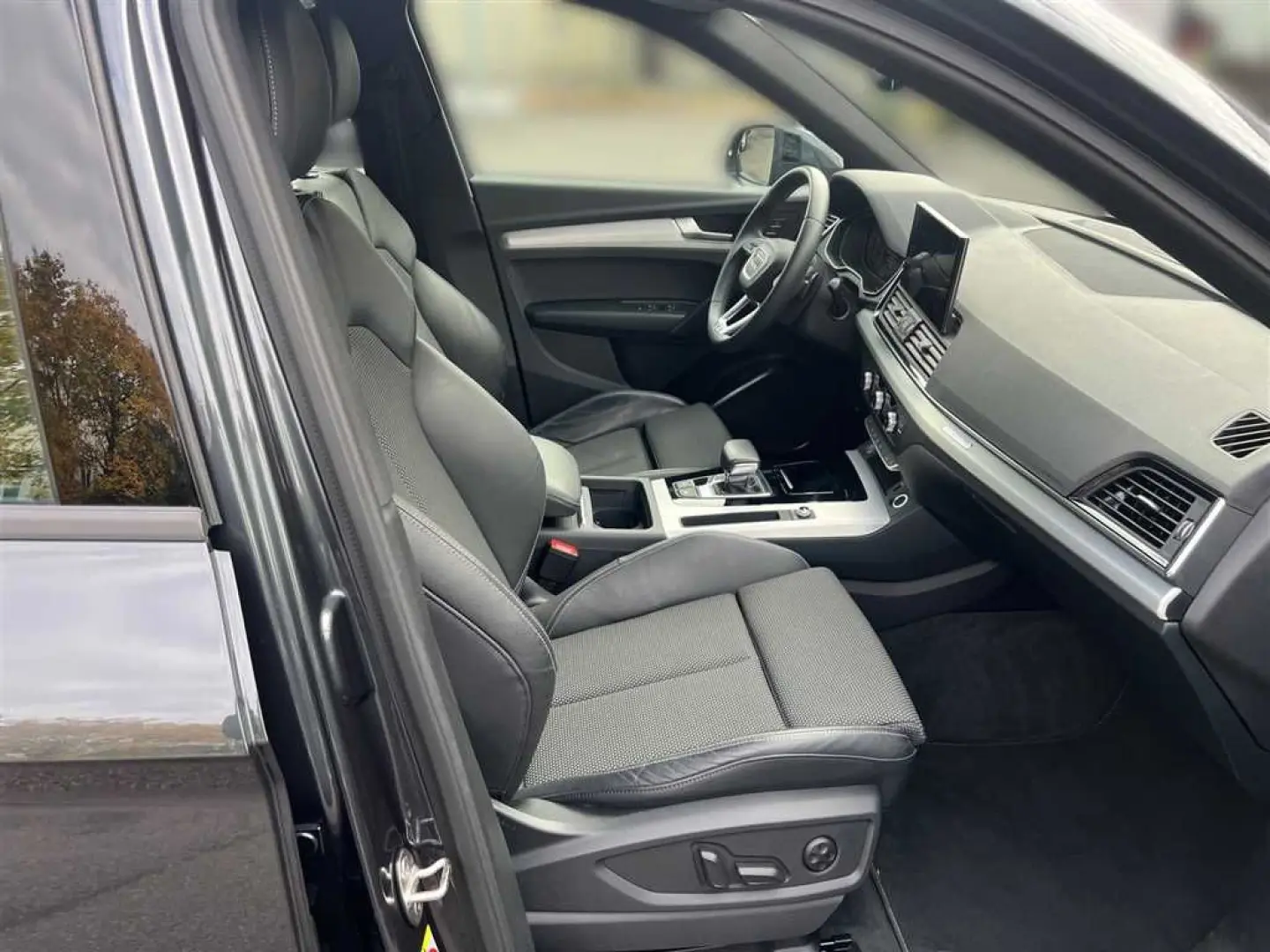 Q5 40 2.0 TFSI advanced quattro S-tronic