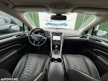 Ford Mondeo Vignale 2.0 TDCi Powershift