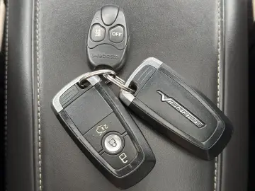 Ford Mondeo Vignale 2.0 TDCi Powershift