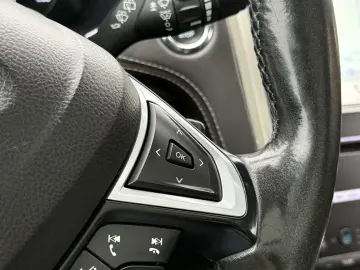 Ford Mondeo Vignale 2.0 TDCi Powershift