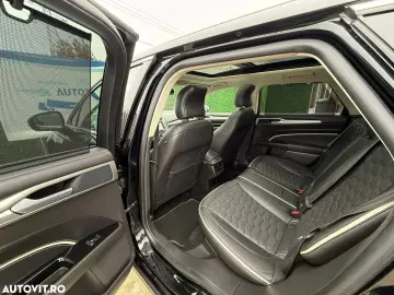 Ford Mondeo Vignale 2.0 TDCi Powershift