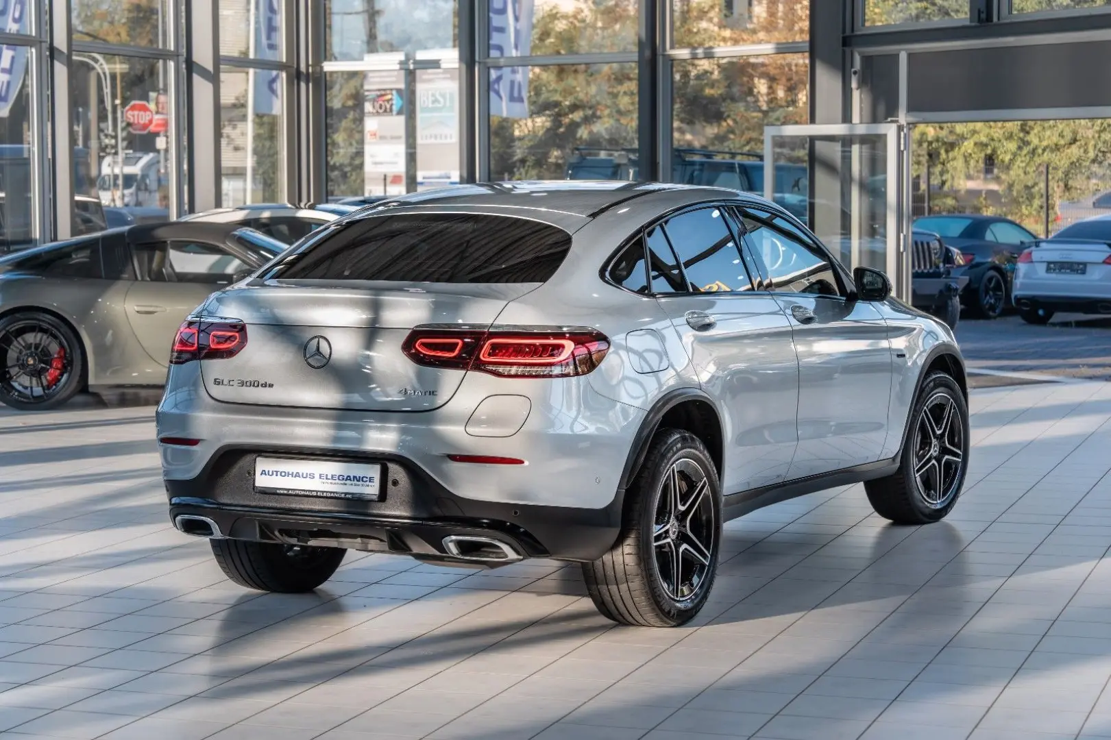 GLC 300 de Coupe 4M  AMG-LINE NIGHT SCHIEBEDACH