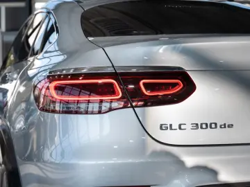 GLC 300 de Coupe 4M  AMG-LINE NIGHT SCHIEBEDACH