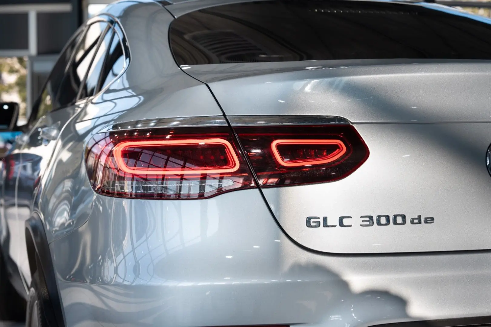GLC 300 de Coupe 4M  AMG-LINE NIGHT SCHIEBEDACH