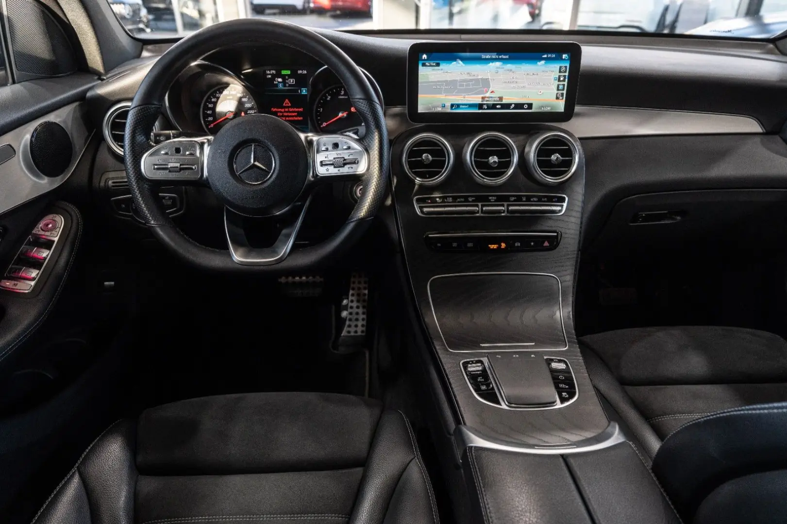 GLC 300 de Coupe 4M  AMG-LINE NIGHT SCHIEBEDACH