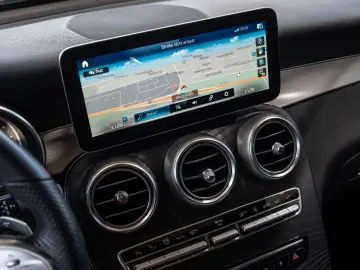 GLC 300 de Coupe 4M  AMG-LINE NIGHT SCHIEBEDACH