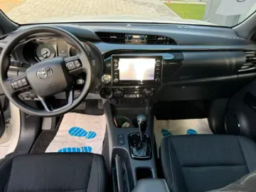 Toyota Hilux Adventure V6 4x4  TESSER