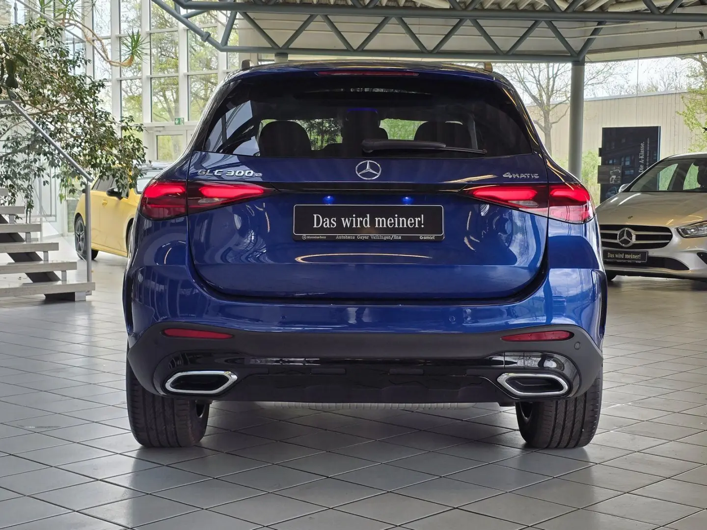 GLC 300e 4M AMG-Line DISTRONIC 360  PANORAMADACH