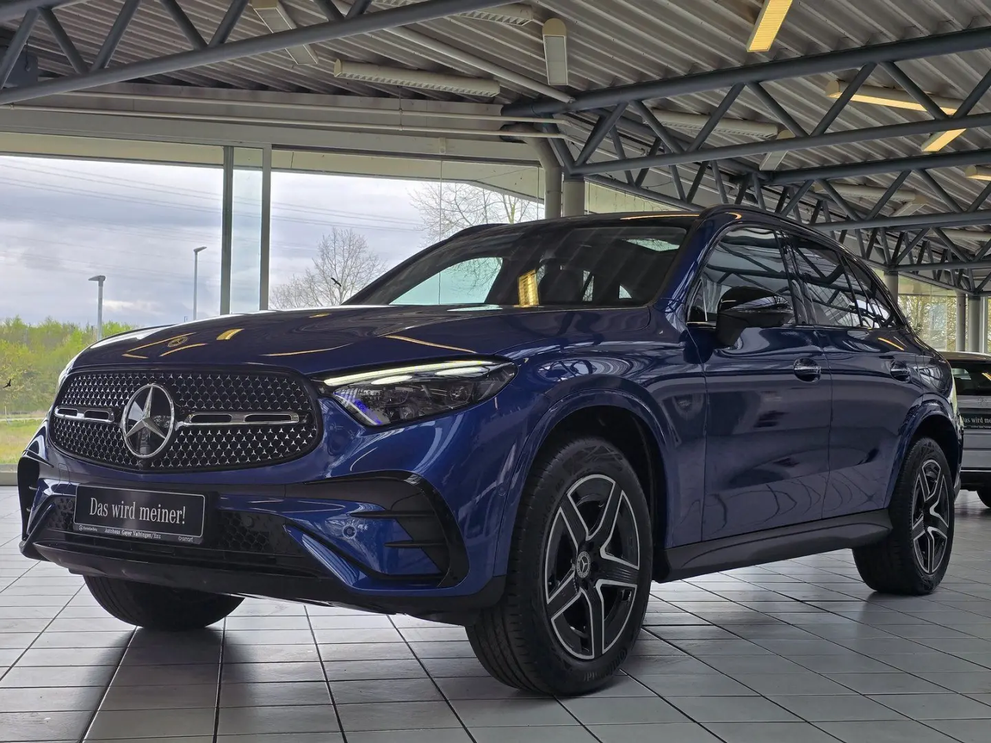 GLC 300e 4M AMG-Line DISTRONIC 360  PANORAMADACH