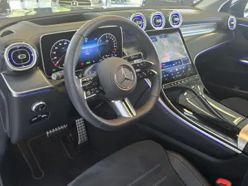 GLC 300e 4M AMG-Line DISTRONIC 360  PANORAMADACH