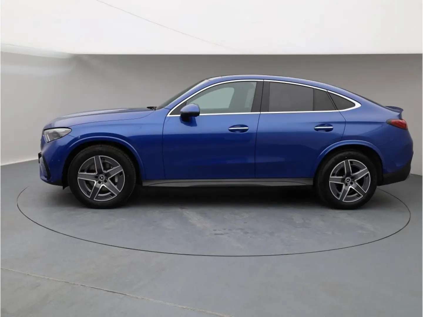 GLC 300 d 4M Cp AMG Premium Burm AHK Pano