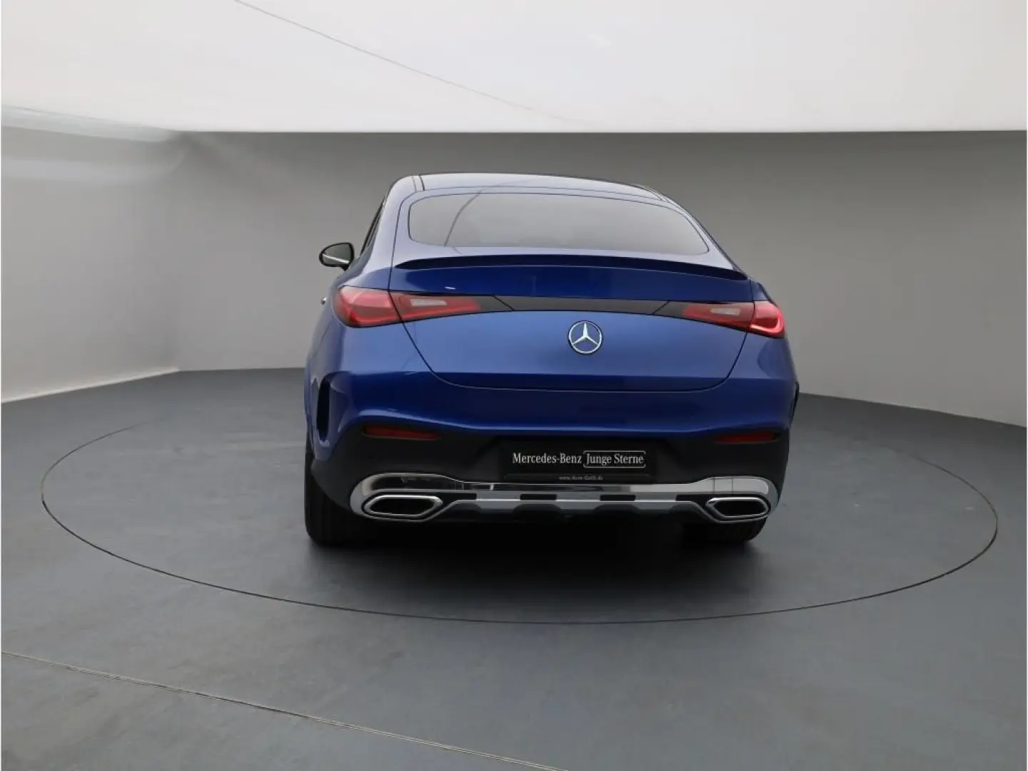 GLC 300 d 4M Cp AMG Premium Burm AHK Pano