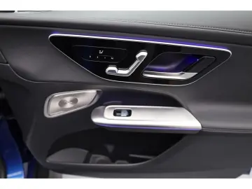 GLC 300 d 4M Cp AMG Premium Burm AHK Pano