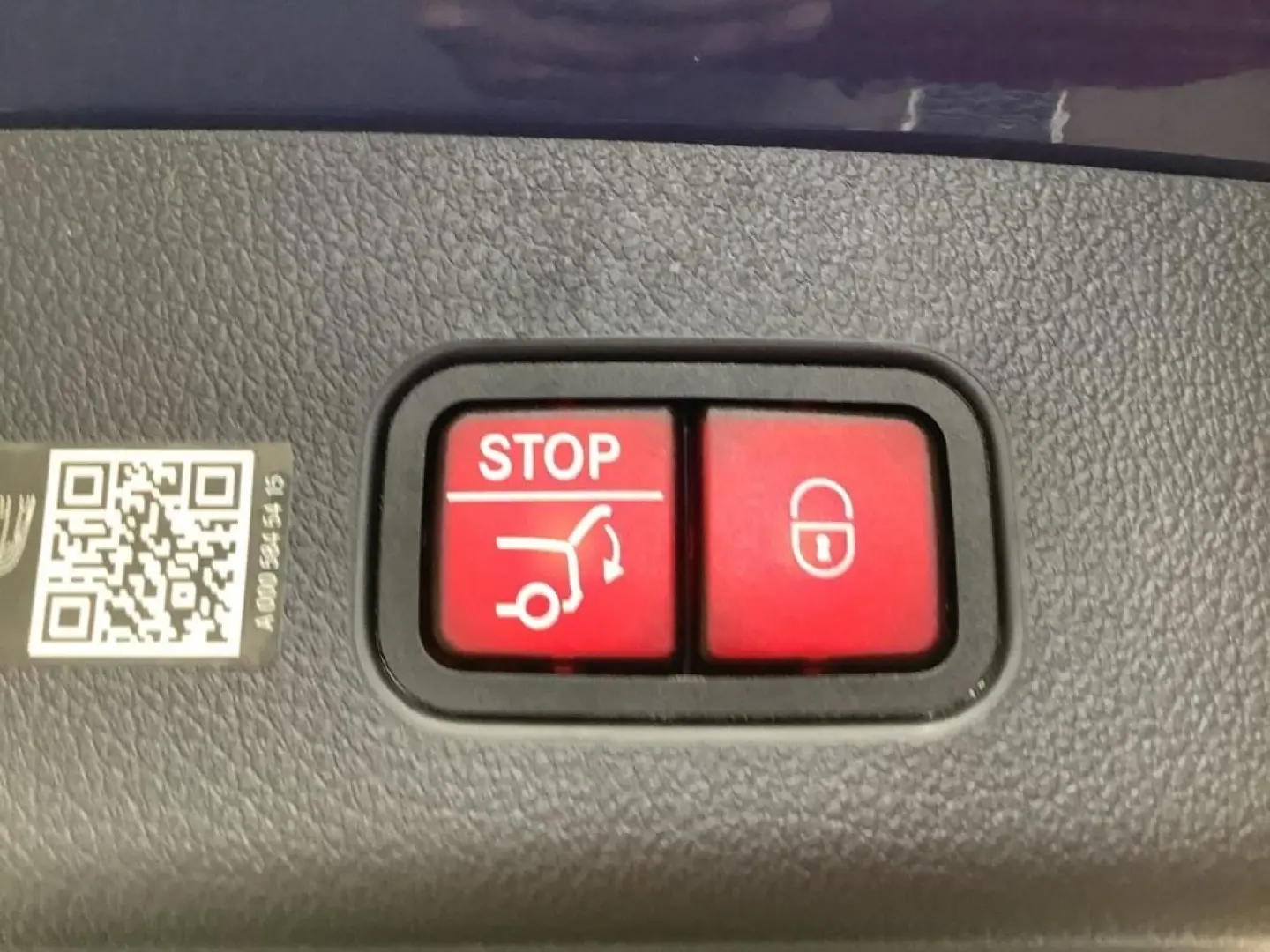 GLC 300 d 4M  AMG NIGHT 19'' DIGITAL AHK 360