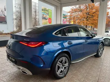 GLC 400 e 4M AMG Line Pano-Dach Distronic Kamera