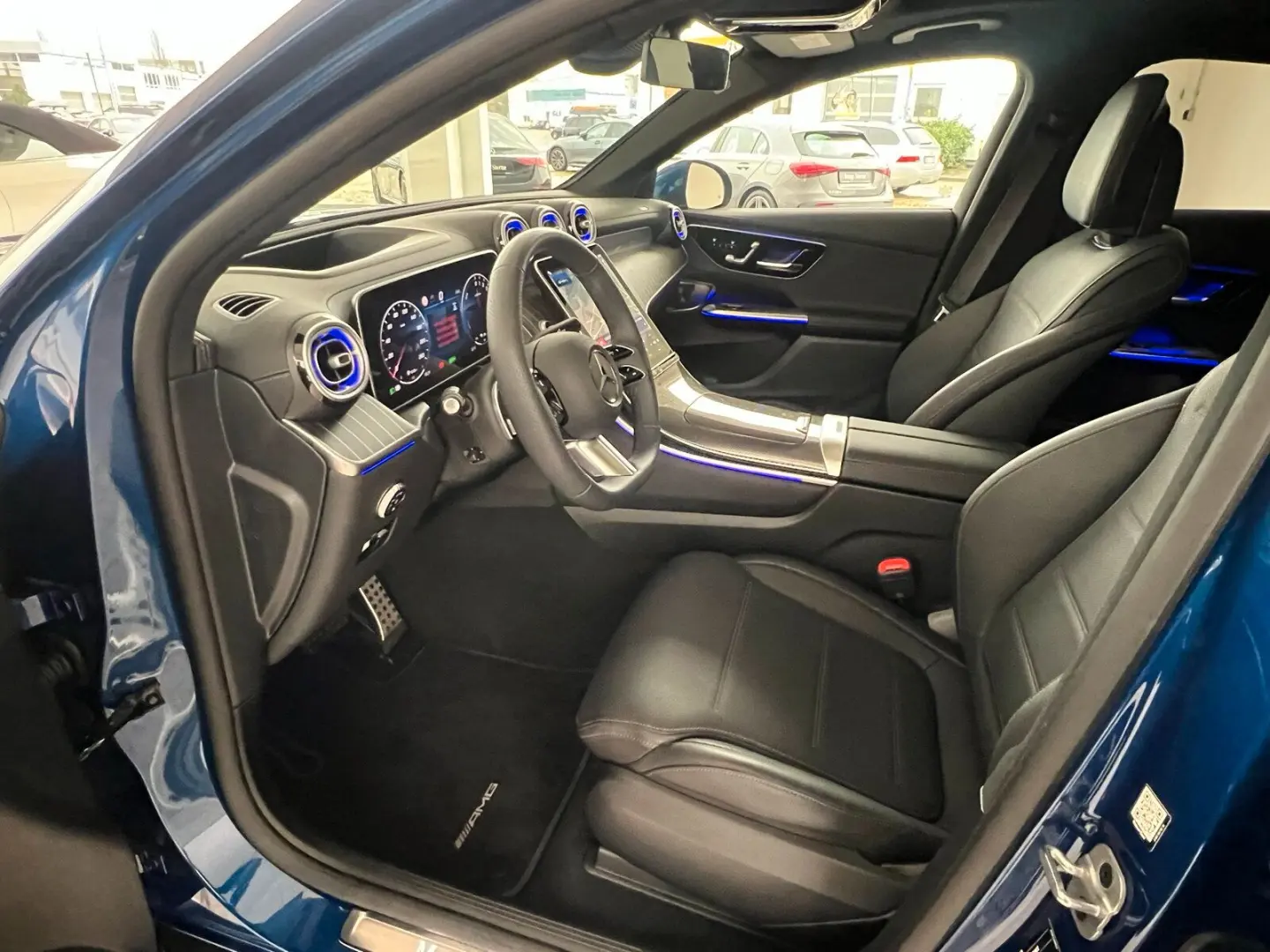 GLC 400 e 4M AMG Line Pano-Dach Distronic Kamera