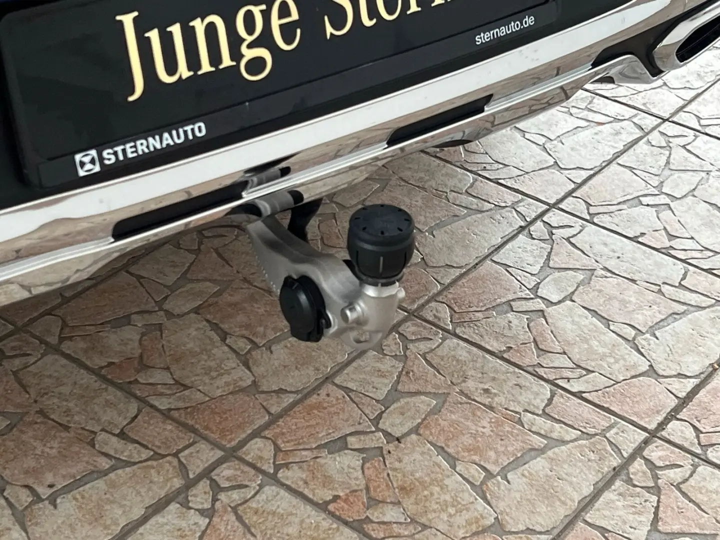 GLC 400 e 4M AMG Line Pano-Dach Distronic Kamera