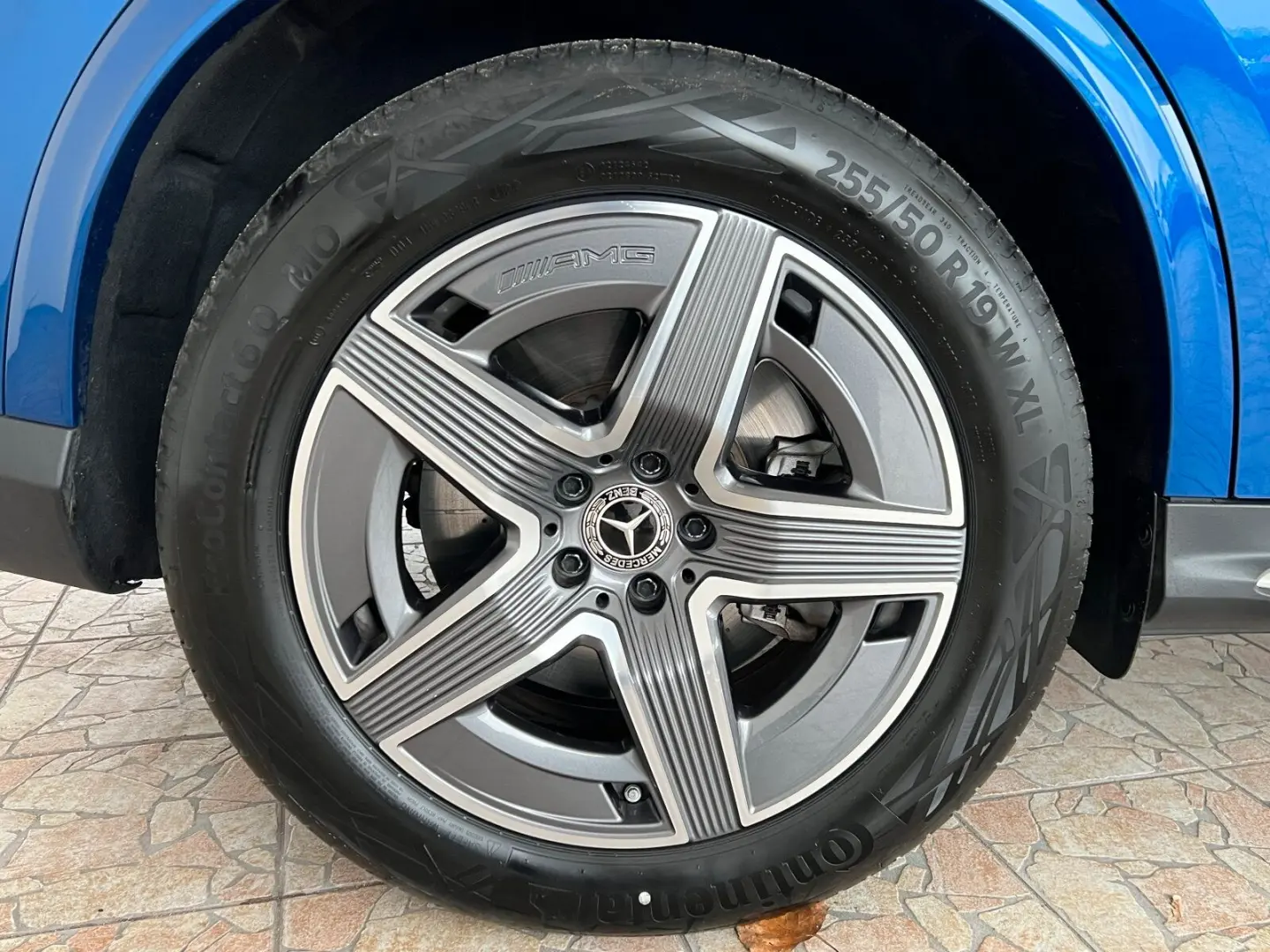 GLC 400 e 4M AMG Line Pano-Dach Distronic Kamera