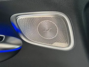 GLC 400 e 4M AMG Line Pano-Dach Distronic Kamera