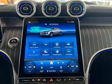 GLC 400 e 4M AMG Line Pano-Dach Distronic Kamera