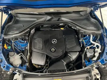 GLC 400 e 4M AMG Line Pano-Dach Distronic Kamera